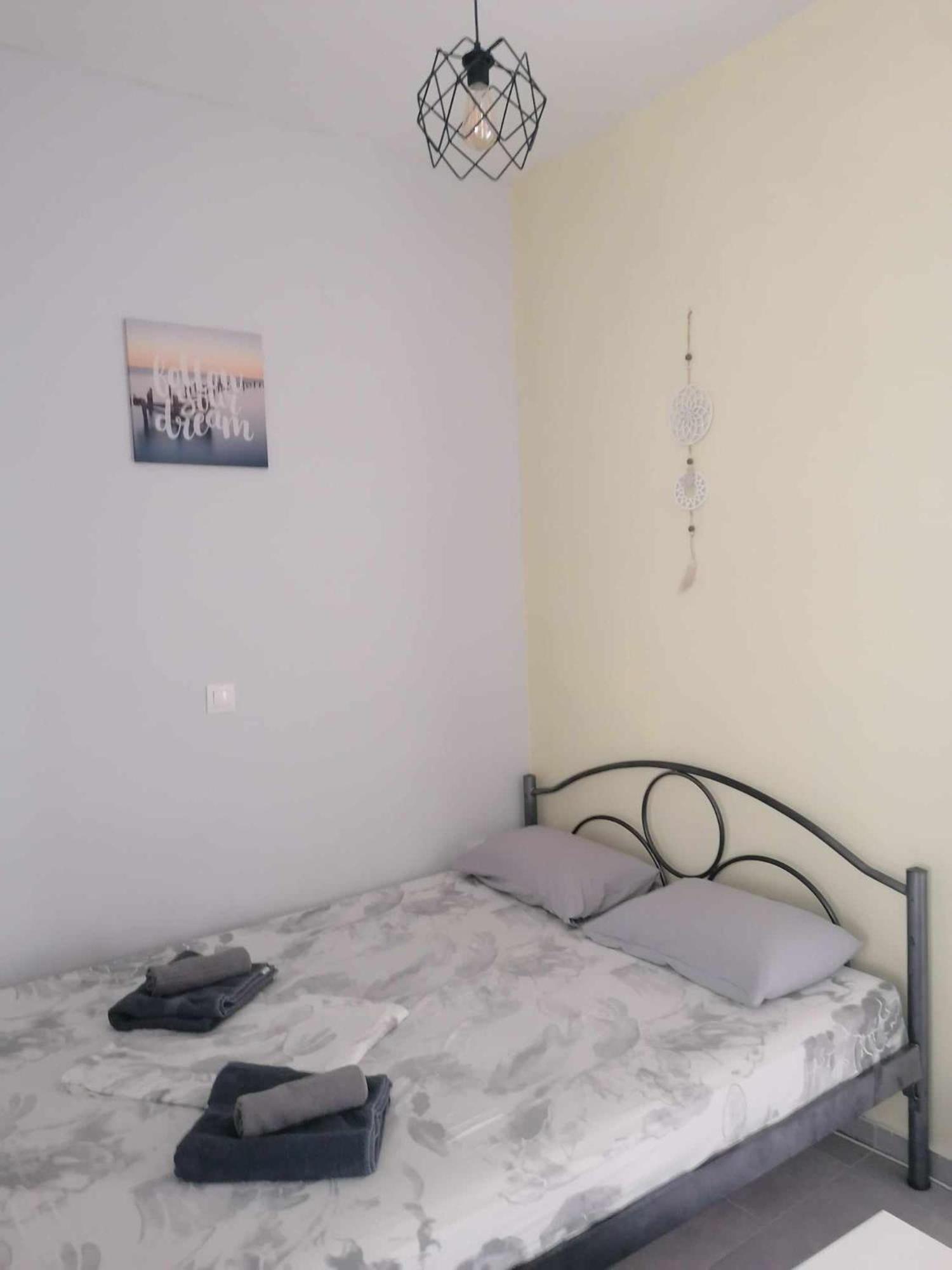 Kristalli Appartement *